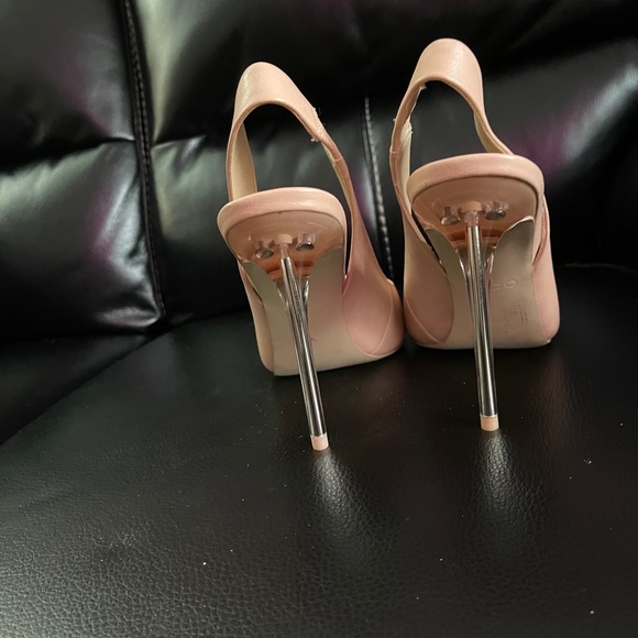 Shoes - Picture 3 of 3